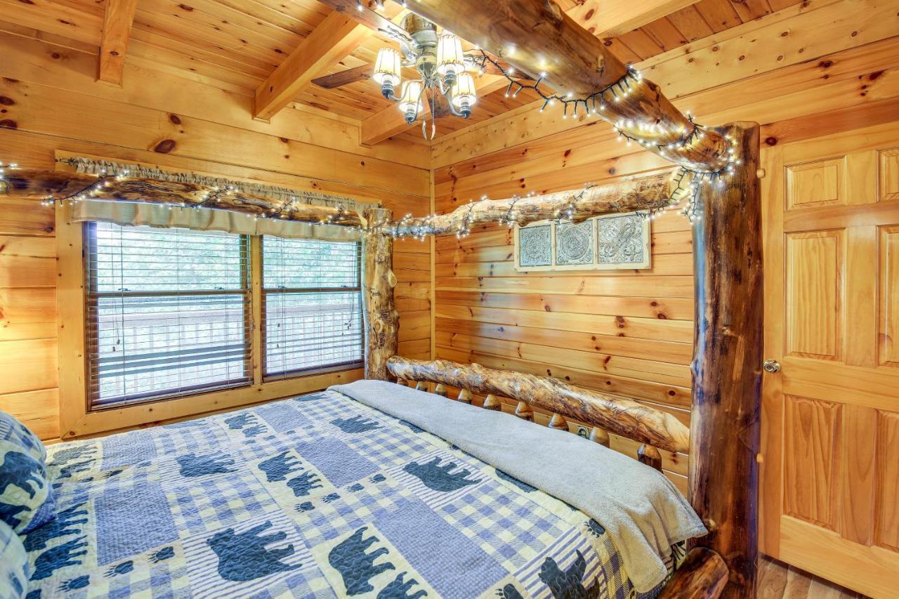 Sevierville Cabin With Wraparound Deck And Lake Access Extérieur photo